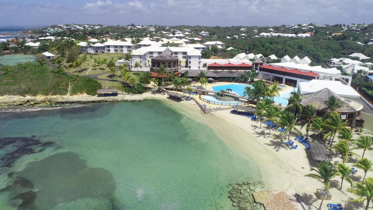 Tres Bel Appartement Avec Vue Mer, Acces Direct A La Plage Et Piscine Surveillee Saint-Francois  Zewnętrze zdjęcie