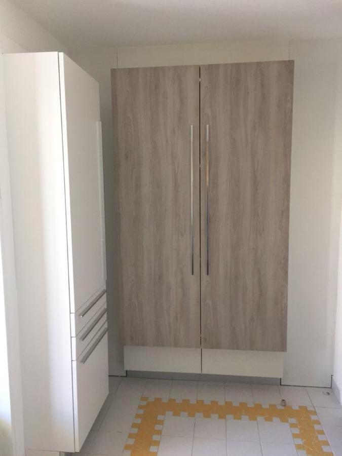 Tres Bel Appartement Avec Vue Mer, Acces Direct A La Plage Et Piscine Surveillee Saint-Francois  Zewnętrze zdjęcie
